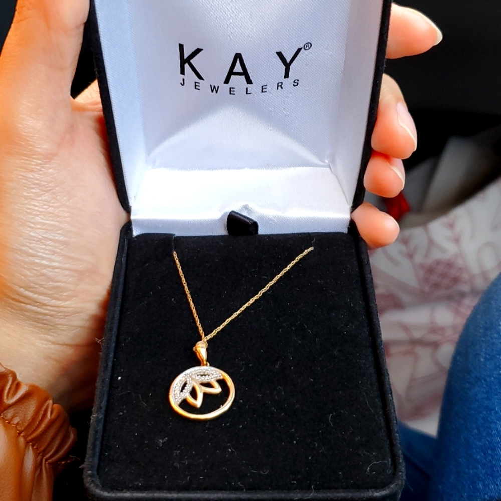 KAY 10k gold diamond Encrusted Lotus Pendant and necklace